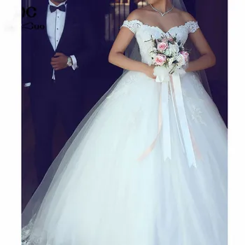 

Luxuries 2019 Ball Gown Lace Wedding Dresses with V-Neck Short Sleeve Tulle Vestido de noiva Off Shoulder Bridal Gowns