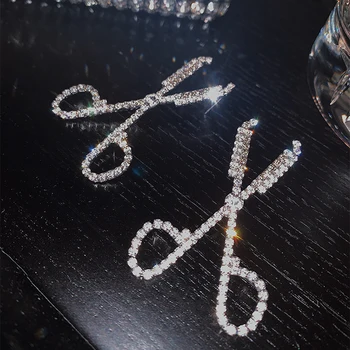 

Rhinestone Scissors Earrings Personality Creative Atmospheric Design Super Flash Simple Long Earrings Fashion Stud Earrings