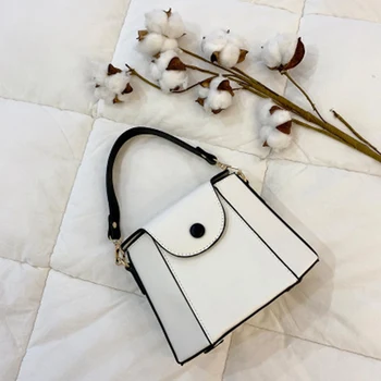 

Bag women 2020 spring and summer new Korean fashion all-match bucket bag simple one-shoulder messenger small bag