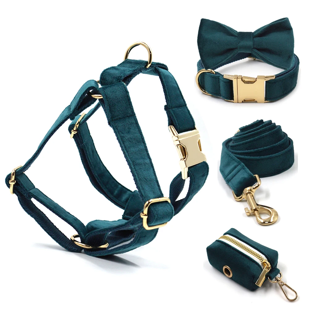 Vintage Emerald Green Dog Harness Personalized Thick Velvet Luxury Dog Collar with Leash Poop Bags Adjustable Bowtie Collar dog collar pet harness leash set pet harness set