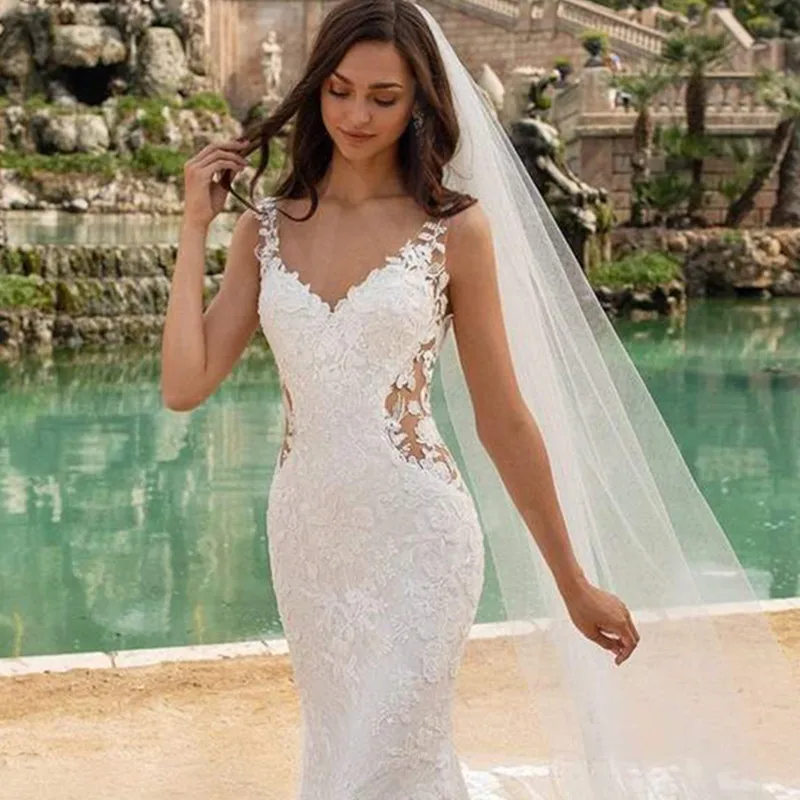 Sexy V-Neck Wedding Dress Mermaid Lace 2022 Illusion Sleeveless Wedding Gown With Train Backless Vestido De Noiva blue wedding dress