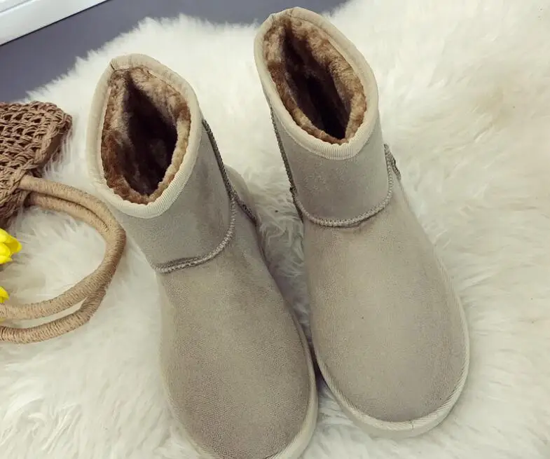 Зимние сапоги классические однотонные короткие сапоги