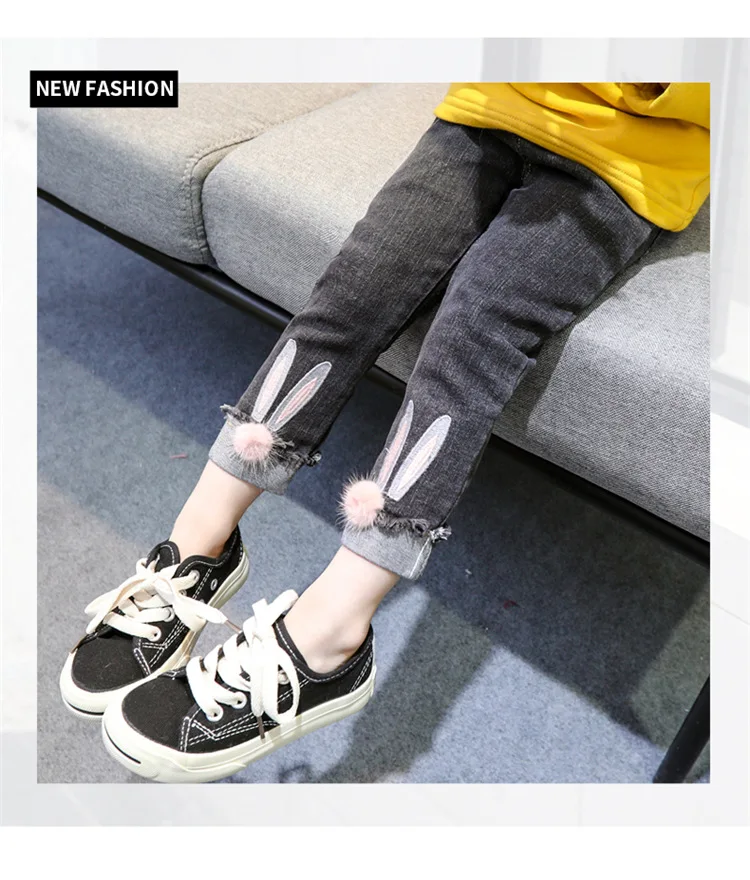 Early Spring New Style Girls Revers Cartoon Rabbit Korean-style Jeans Pure Cotton Trousers