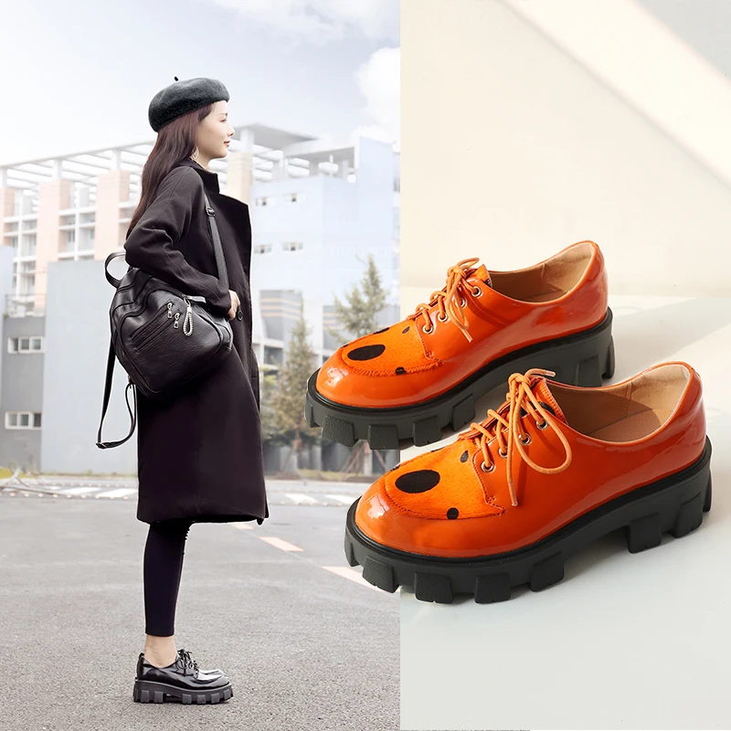 Chaussures femme; коллекция года; обувь на плоской платформе; женские лоферы из лакированной кожи с конским волосом; Разноцветные туфли на толстой подошве; zapapts mujer