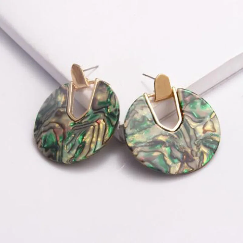 

Popular U Shaped Acrylic Round Dangle Earrings for Women Geometric Statement Shell Earrings Bijoux Wedding Jewelry Gift Trendy