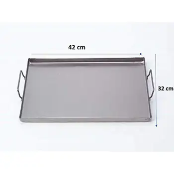 

DOJA Barcelona | Iron Canned Snail | Dimensions: 42x32 | Cargols to llauna | Large Tray