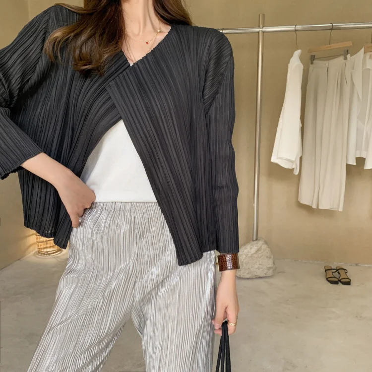 Плиссированные masters Miyake Верхняя и нижняя ношение кардигана пальто тонкий раздел Солнцезащитная одежда