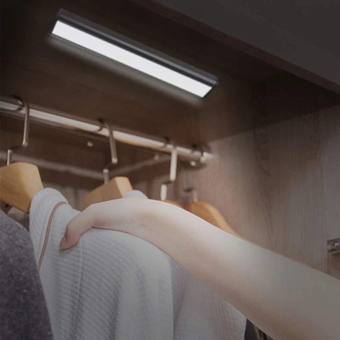 Hot 20 LED Motion Sensor Closet Light Dimmable Wireless Lights for Cabinet Stair Hallway XJS789