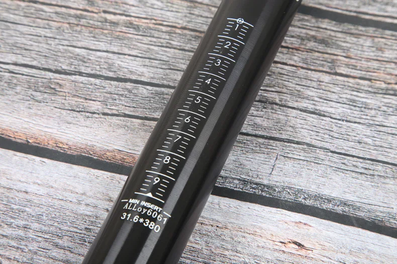 13111186813_2121102980