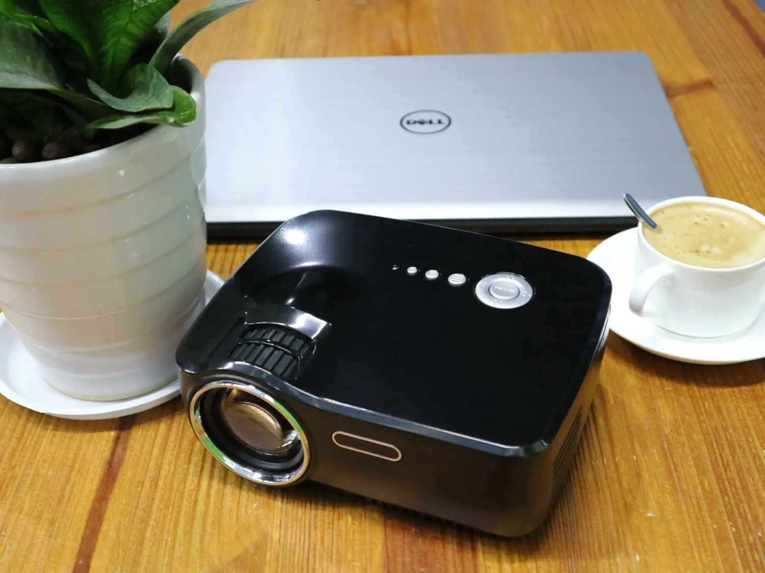 [White]GP70 Full Network Cost-effective Portable Micro Projector 4 Inch Protable Projector High Value Home Projector