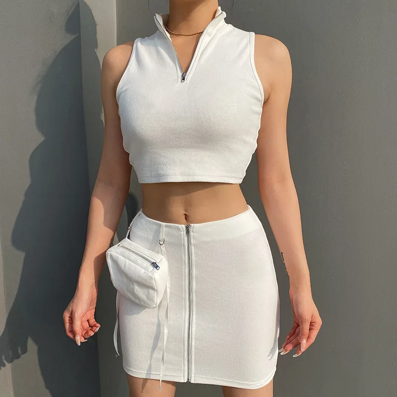 white crop top outfits