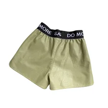 Детские шорты из искусственной кожи для девочек 2-6 лет; сезон весна-осень; модные короткие брюки из искусственной кожи с надписью; цвет зеленый, черный; Корейская одежда для маленьких девочек