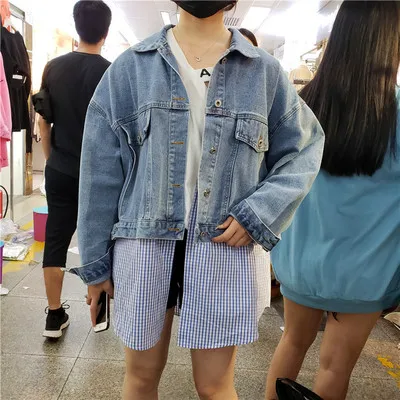 Бежевый Harajuku BF стиль девушки Поддельные Двух Частей Свободная джинсовая куртка женская белая рубашка Лоскутная тренд уличная джинсовая куртка - Цвет: Бежевый