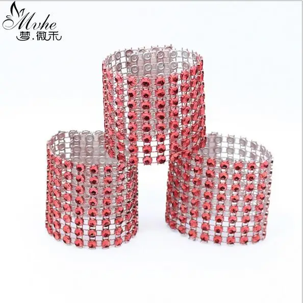 Красный 20Pcs/Lot Plastic Rhinestone Wrap Red Napkin Ring New Napkin Rings Chair Buckle Hotel Wedding Supplies Home Talbe Decoration - Цвет: Красный