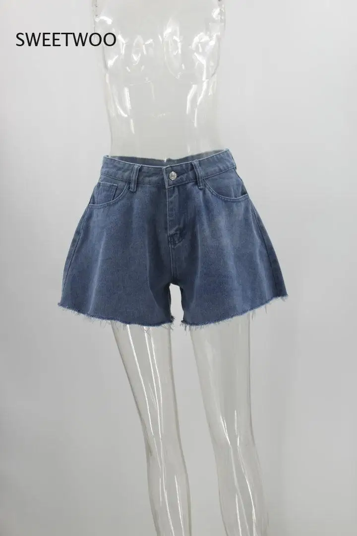 Spring Sexy Wide Leg Blue Denim Shorts Women Solid Button Office Ladies Shorts Summer Pocket Loose Beachwear Shorts Street Mujer