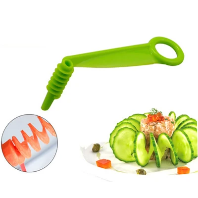 

1PC Creative Vegetables Spiral Knife Fruit&Vegetable Cucumber Spiral Slicer Creative Chipper Rotary Slicing Kitchen Tools