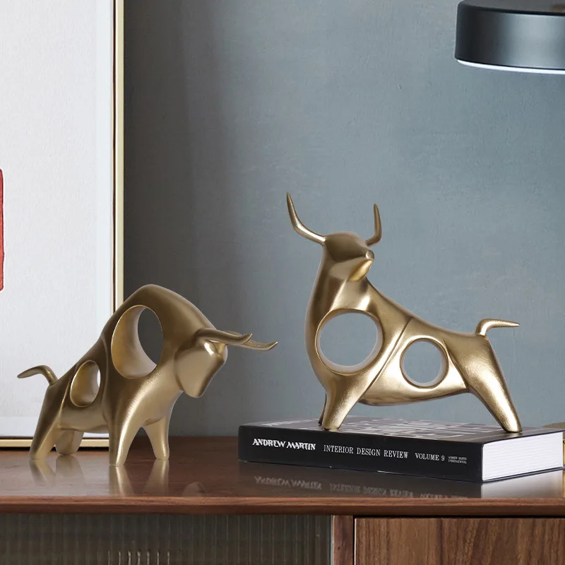 

Home Figurines Creative Cow Fashion Ornaments Table Decoration Livingroom Bedroom Office Hotel Store Modern Crafts Sculpture