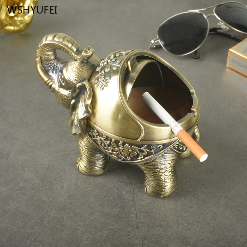 Retro nostalgic golden creative animal elephant with cover bedroom cute metal ashtray fashion personality home windproof smoke