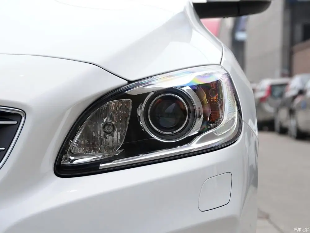Сделано для Volvo S60-(14-18 лет) крышка объектива фары