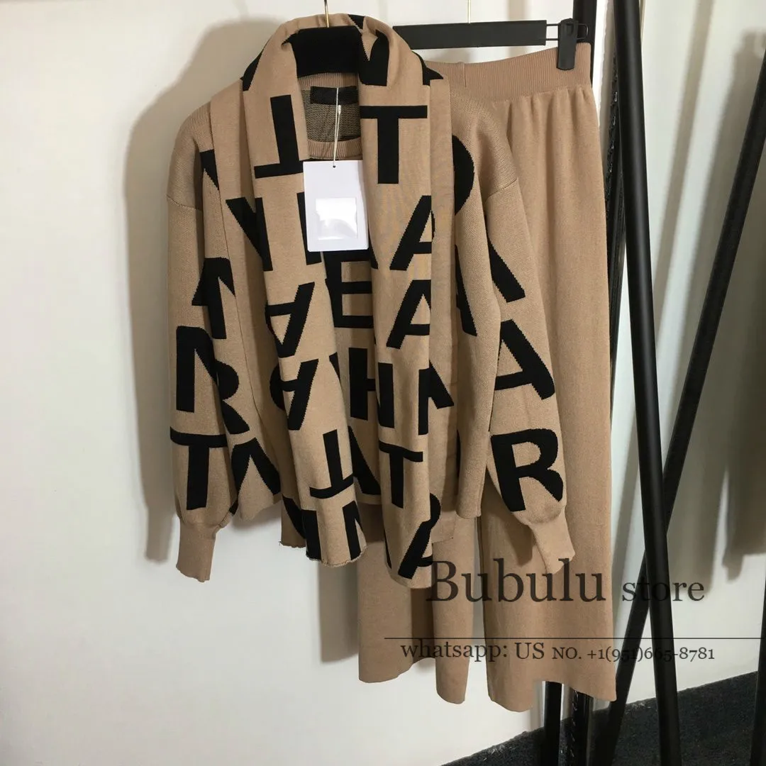 

two 2 Piece Outfits Set for Women luxury Autumn New Simple Letter Print round Neck Pullover Sweater + High Waist Wide Leg Pants