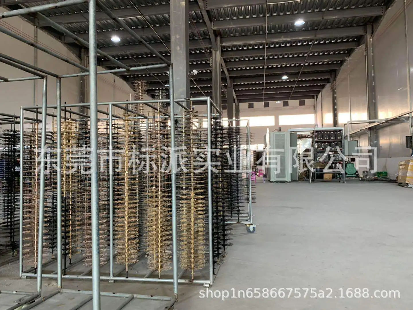 Напрямую от производителя продавая Модель пряжки 304 нержавеющая сталь Съемная застежка Анти-потери Висячие пряжки мужчин и женщин творческие P