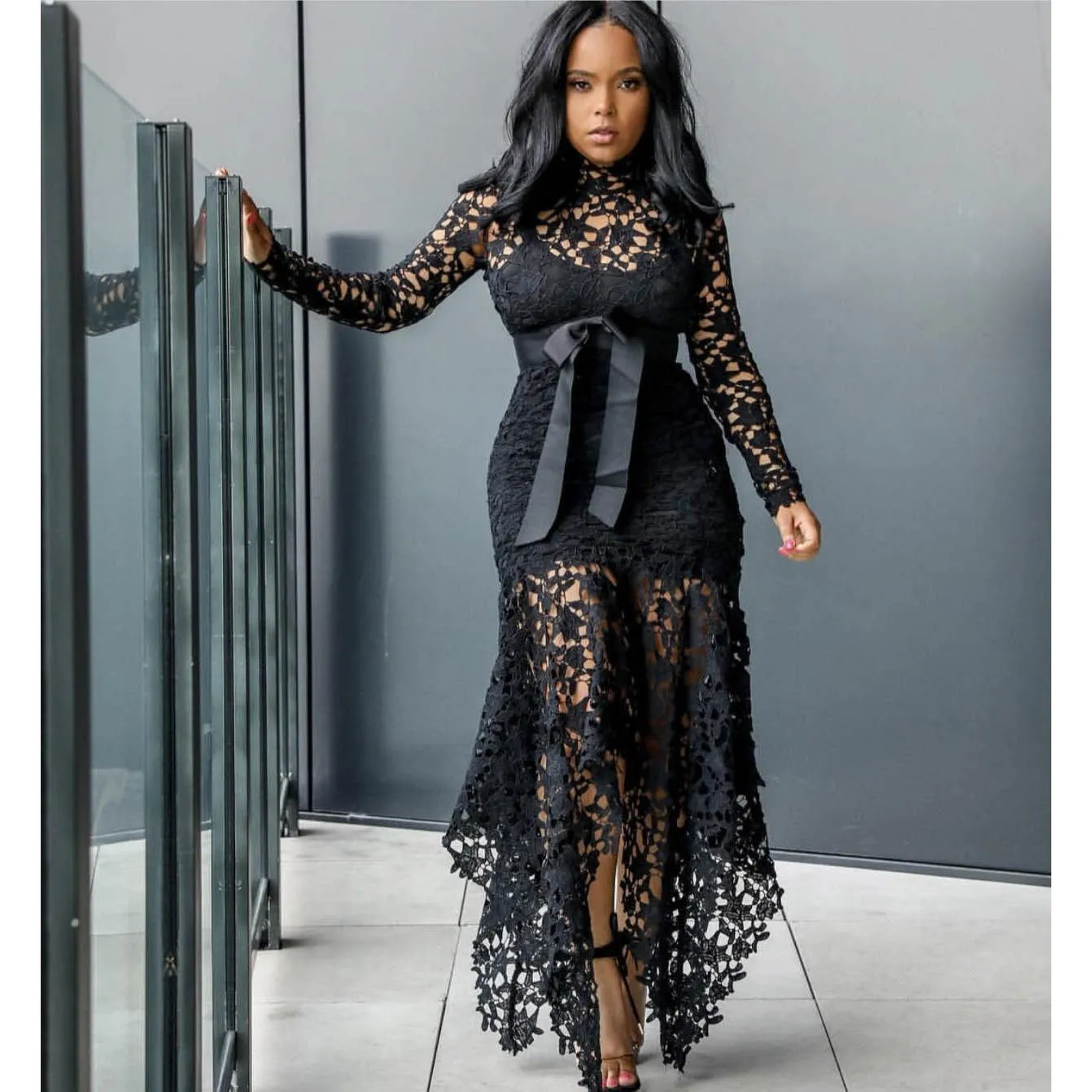 

Elegant Women Bodycon Dress Sexy Hollow Lace Mesh Maxi Dress Summer Lace Patchwork Party Dress