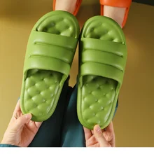 Kapcie kobieta grube podeszwy miękkie kapcie EVA Sofa slajdy kobiety antypoślizgowe sandały wsuwane buty kąpielowe mężczyźni pantofel dla kobiet/mężczyzna