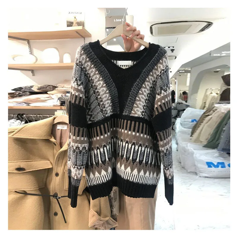 Korean Autumn and Winter New Loose Round Neck Color Matching Long Sleeve Pullover Women Oversized Sweater Women Sweaters