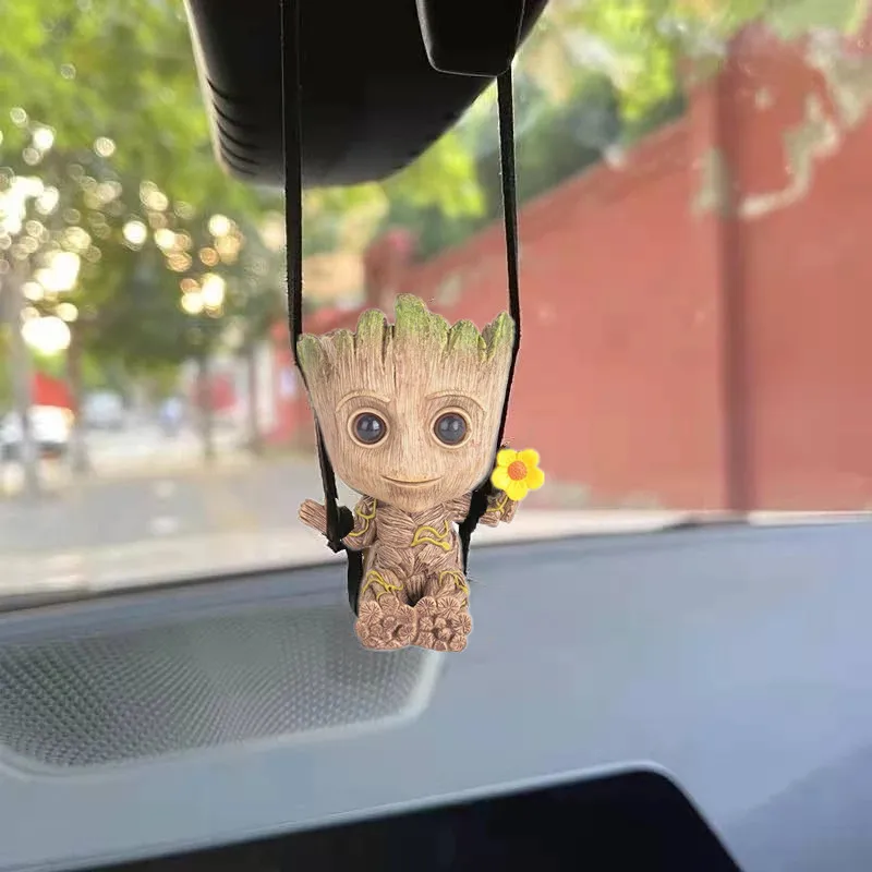 Disney Groot Car Decoration Personalità Pendente The Groot Model Specchietto Retrovisore Pendente Decorazione Auto Anime Figure Regali