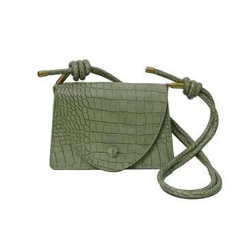 

2020 Summer Female Bag New Trend Chain Single Shoulder Messenger Bag Internet Celebrity Fashion Bag French Style