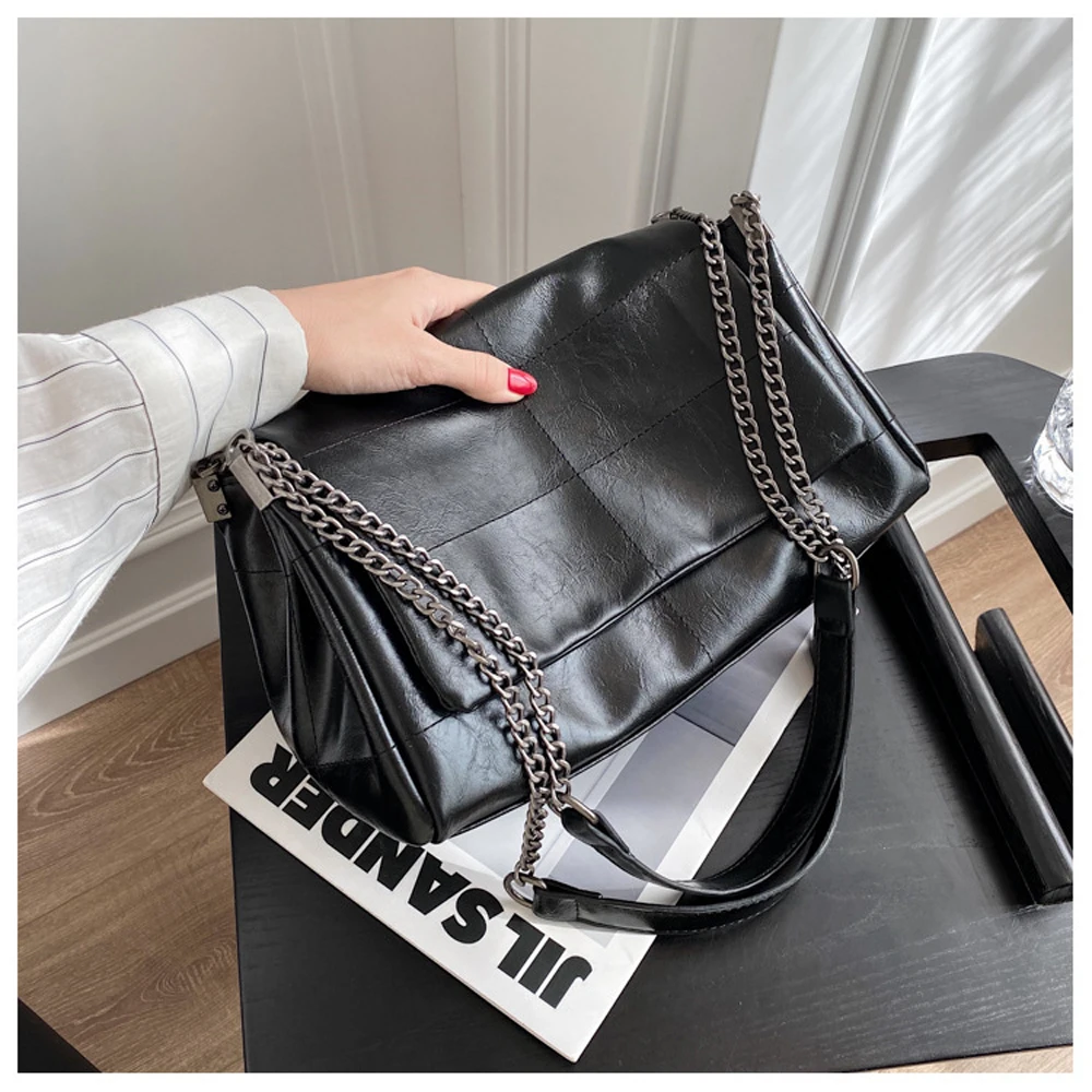 

Minimalist Style Soft Shoulder Bag Women 2020 Autumn And Winter Hot Style Underarm Bag Chain Embroidered Wallet
