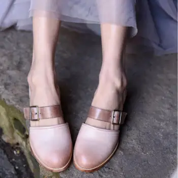 

DOGNTNR Summer Comfortable Low-heeled Shoes Female Plus Size Handmade Wooden Bottom Hollow Ladies Sandals Breathable Leather