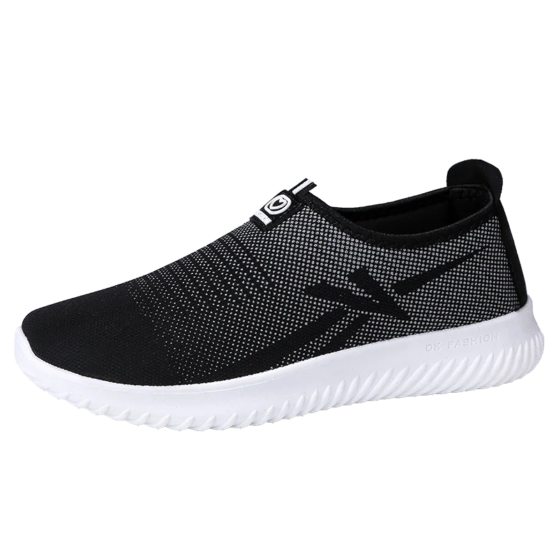 Мужские легкие туфли без шнуровки черные повседневные однотонные из дышащего