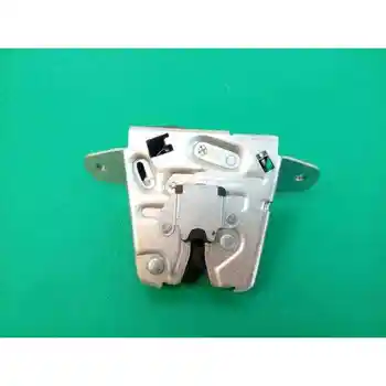 

A2047400435 TRUNK LOCK/PORTON MERCEDES C CLASS (W204) FAMILY