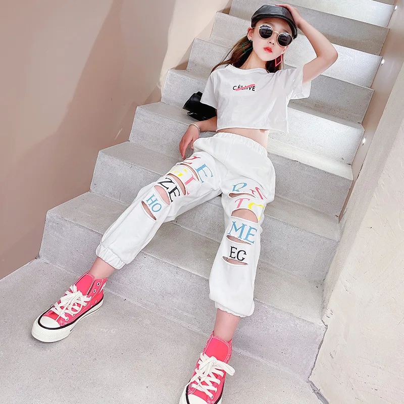 

Girls Streetwear Clothing Set Crop Top And Ripped Hole Sweatpants Summer Fashion Teenage Cotton 2PCS Outfits For Kids 4-14Years