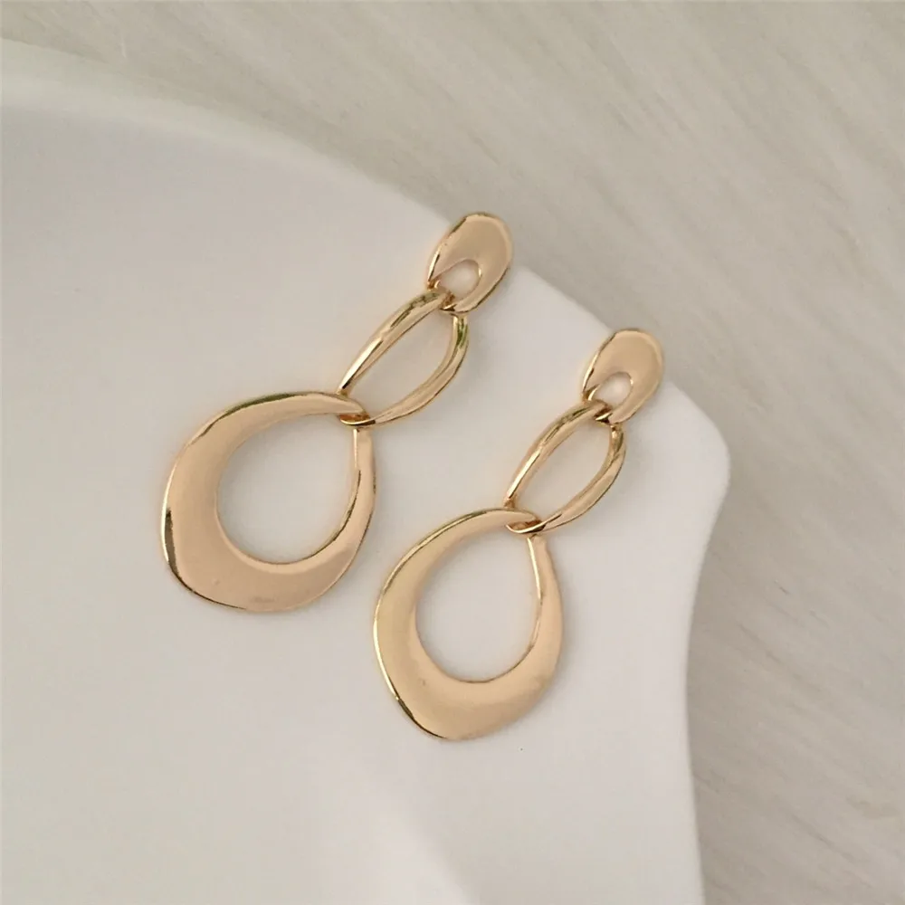 Drop Earrings Gold Color Irregural Shape Linked For Women Party and Fashion Show