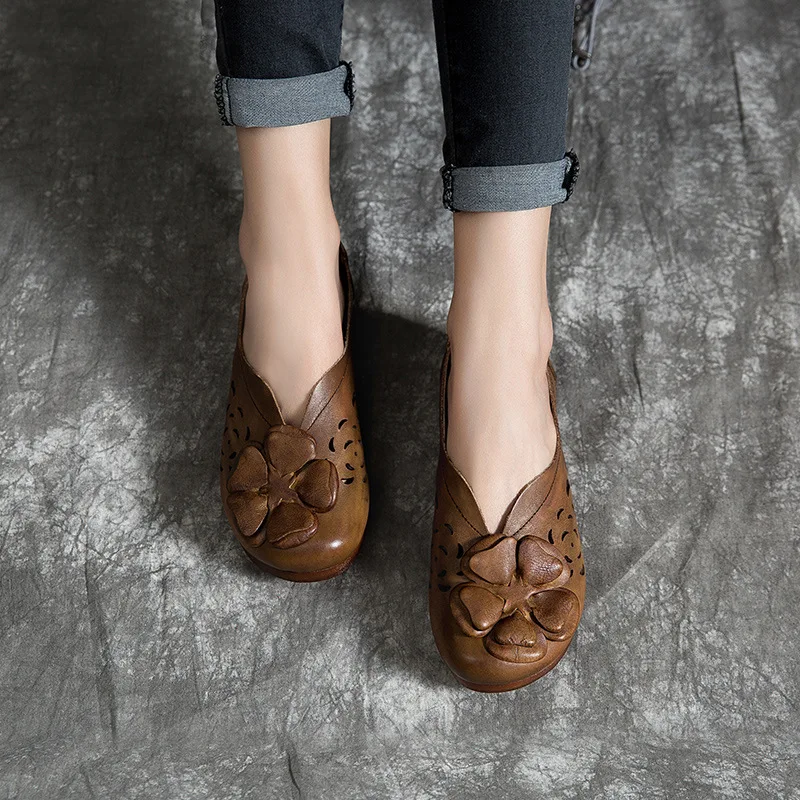 

[] 2019 Autumn New Style Ethnic-Style Genuine Leather Sandals Women's Hollow out Porous Shoes round-Toe Flat Heel Mom Shoes