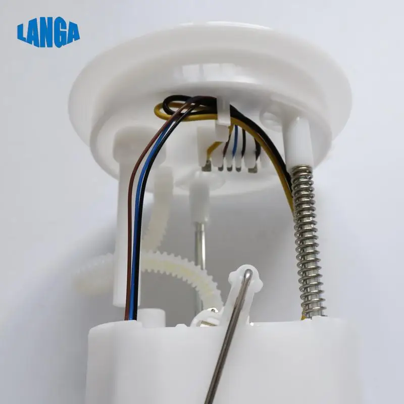 Для сиденья ALTEA 5 P, 5P1 1,6 топливный насос в сборе OE: 1KD919051