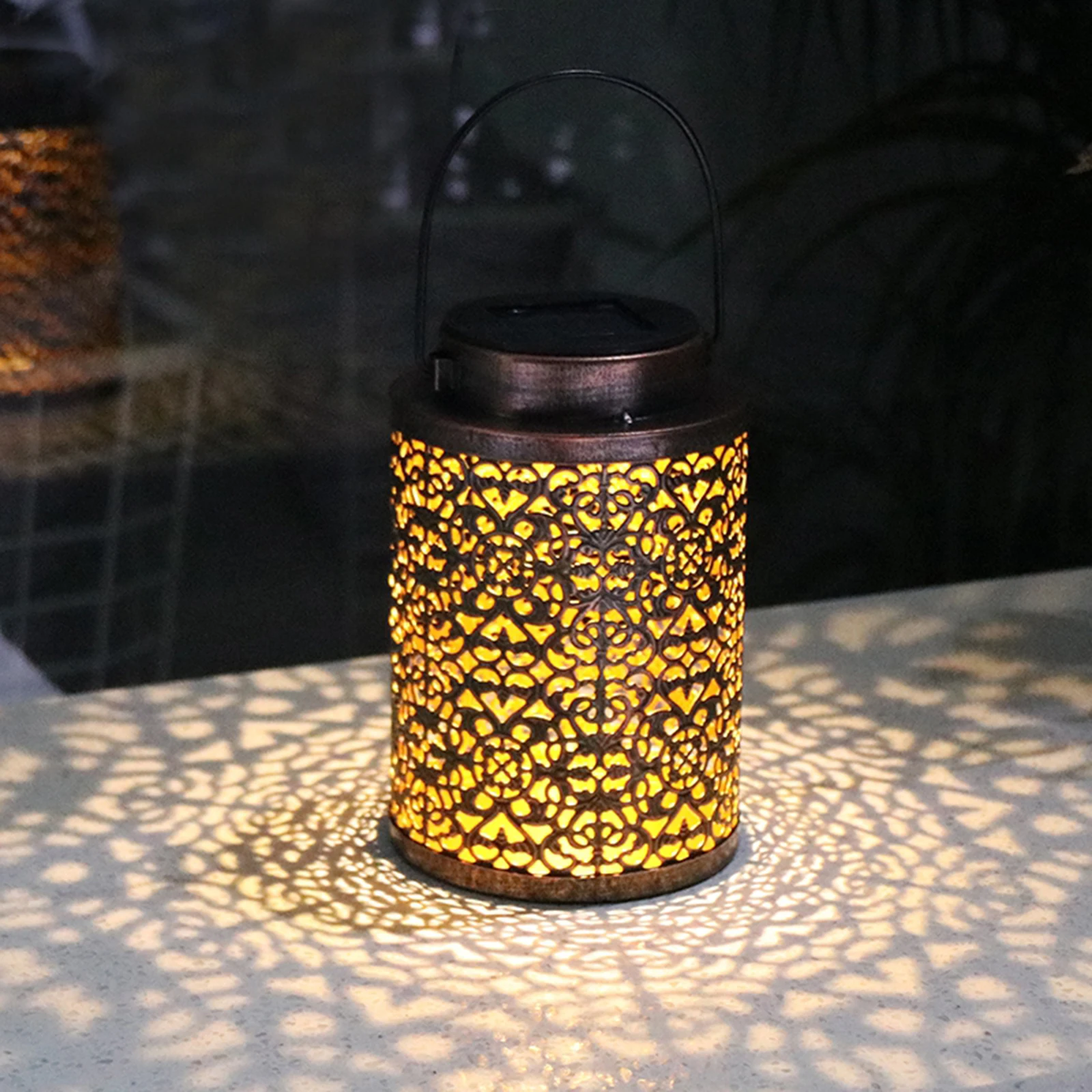 Solar Lantern Outdoor Garden Hanging Lanterns Metal  Warm White LED Waterproof Landscape Lighting for Table Pathway Party Yard