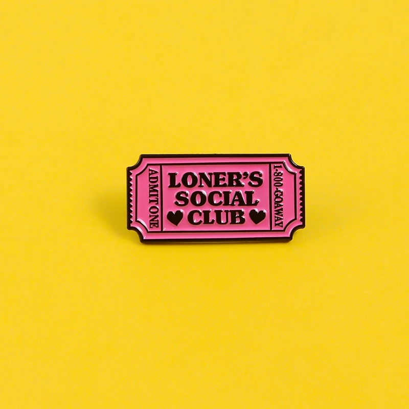 Qihe ювелирные изделия по продаже билетов шпильки одиночка's Social Club эмаль на булавке на любовь к одиночка металлические броши значки джинсовая одежда Для женщин, булавки, подарки