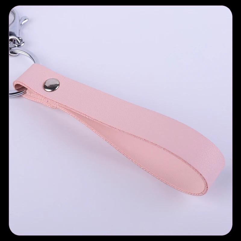 New makeup mirror car keychain creative car with multi-function mirror key pendant Cute lady key pendant