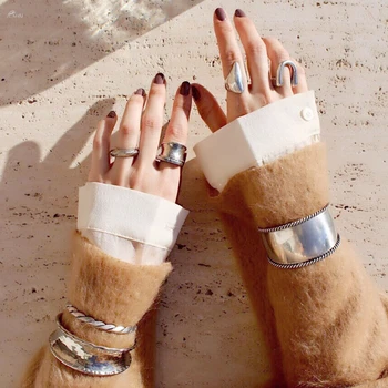 

AOMU 2Pcs/set Retro Punk Hip Hop Metal Silver Color Geometric U Horseshoe Shape Open Rings for Women Jewelry