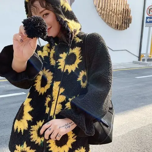 SuperAen Hoody Autumn and Winter Sweatshirts Women Cotton Wild Casual New Hooded Sweatshirts Female Wild Casual Tops - Цвет: 1