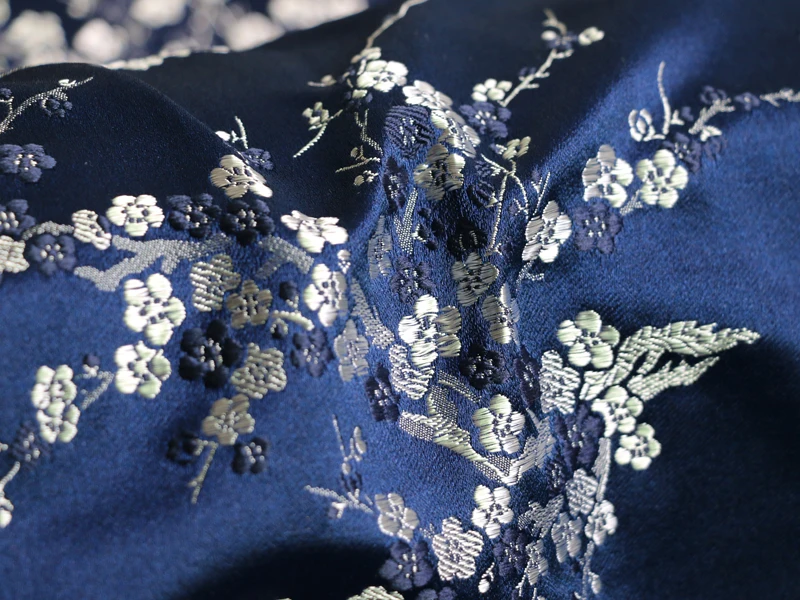 Brocado-Material 29" breit | 1 Meter | 2 Meter | 5 Meter chinesischer Pflaumen-Blumen-Brokat-Viskose-Bastelstoff – Detail 19