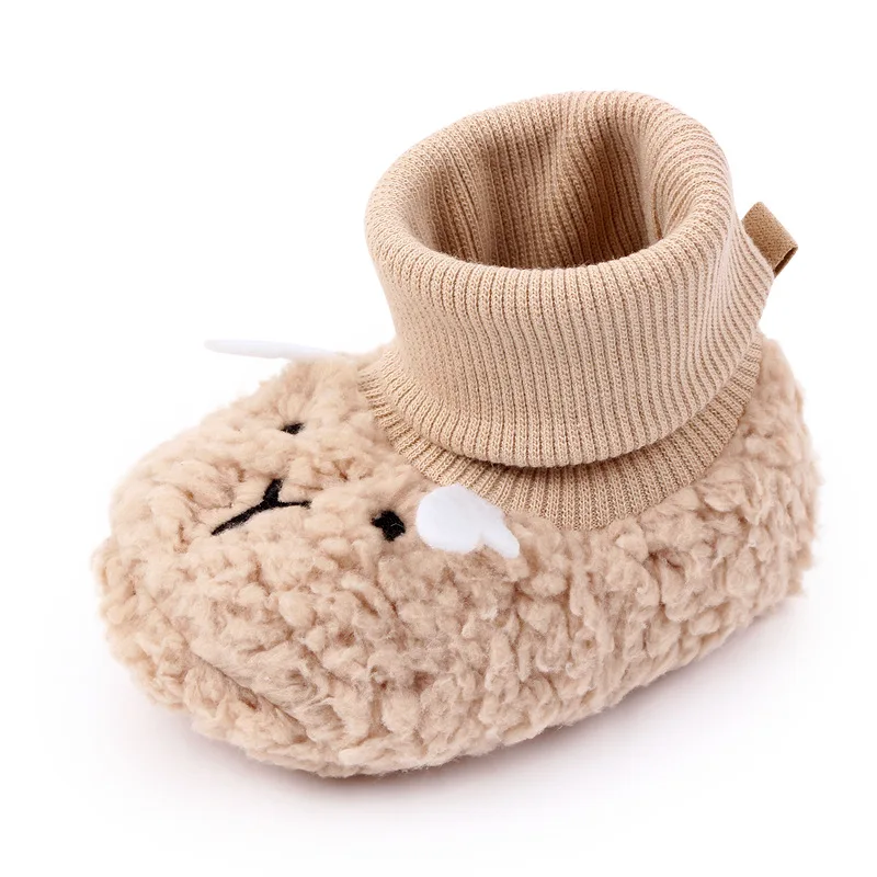 Новые зимние детские ботинки; Милые флисовые пинетки для маленьких мальчиков и девочек с изображением маленьких овечек; очень теплая обувь для малышей