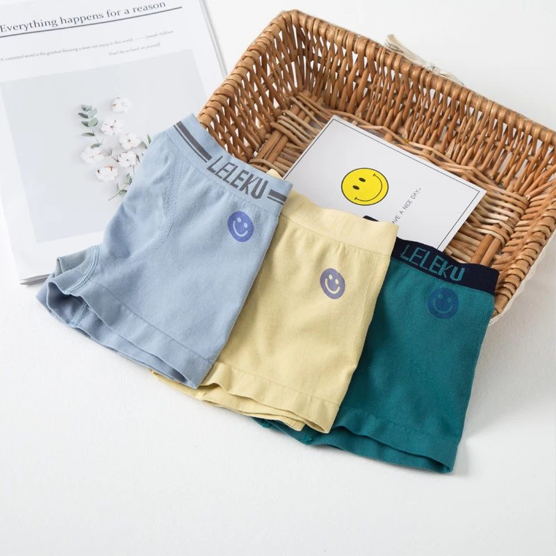 

Boys spring and summer high-end boxer seamless underwear crotch copper ion sterilization summer cotton three-dimensional shorts