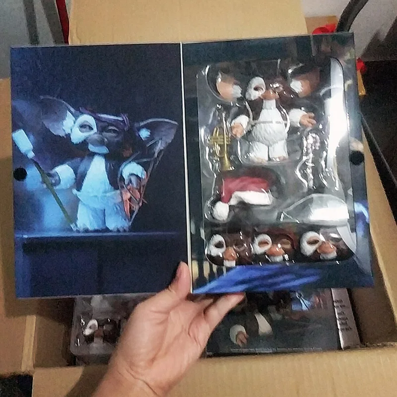 18cm Original NECA New Movie Gremlins Christmas Edition Gremlins Action Figure Model Toys Doll For Gift