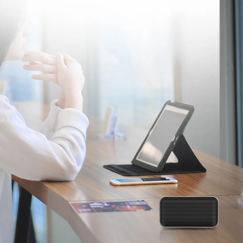 AEC Портативный беспроводной Bluetooth динамик мини стиль Карманный музыкальный звуковой ящик с микрофоном Поддержка TF карты