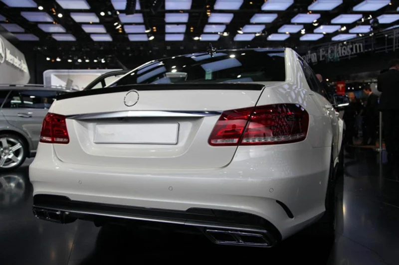 Летучая мышь-Стайлинг AMG Look спойлер из углеродного волокна для Mercedes E Class 4-DR Sedan W212 E250 E300 E500 E63 AMG заднее крыло багажника 2009