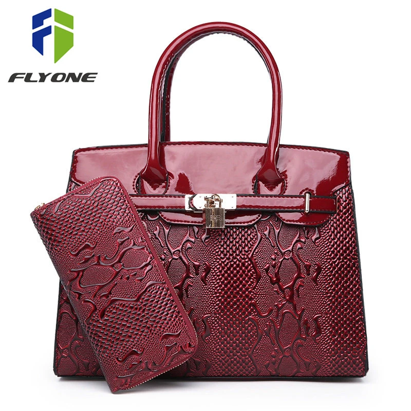 

Serpentine Patent Leather Women Handbags with Lock Party Purse Messenger Crossbody Shoulder Bag 2Pcs Composite Bags Set Wallet